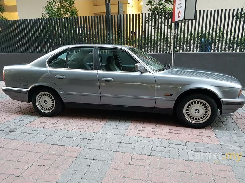 1989 BMW 525i