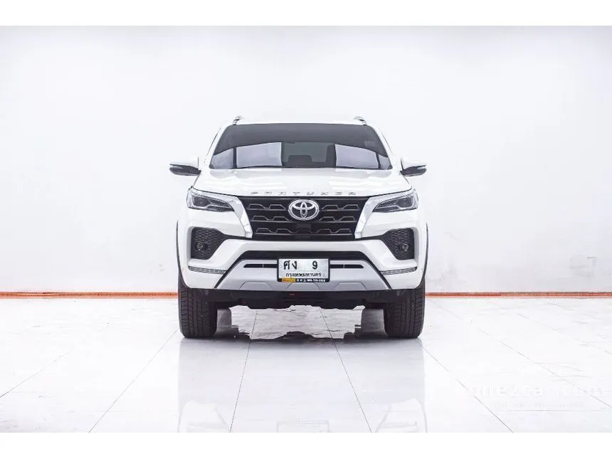 2021 Toyota FORTUNER V SUV