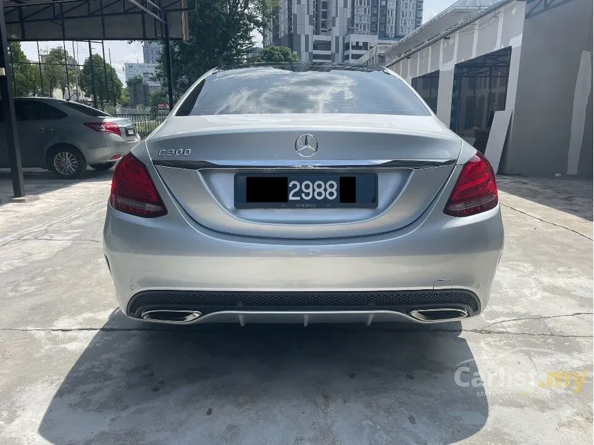 2016 Mercedes-Benz C300 Avantgarde AMG Line Sedan