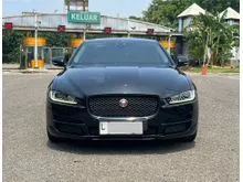 2016 Jaguar XE 2.0 Prestige Sedan