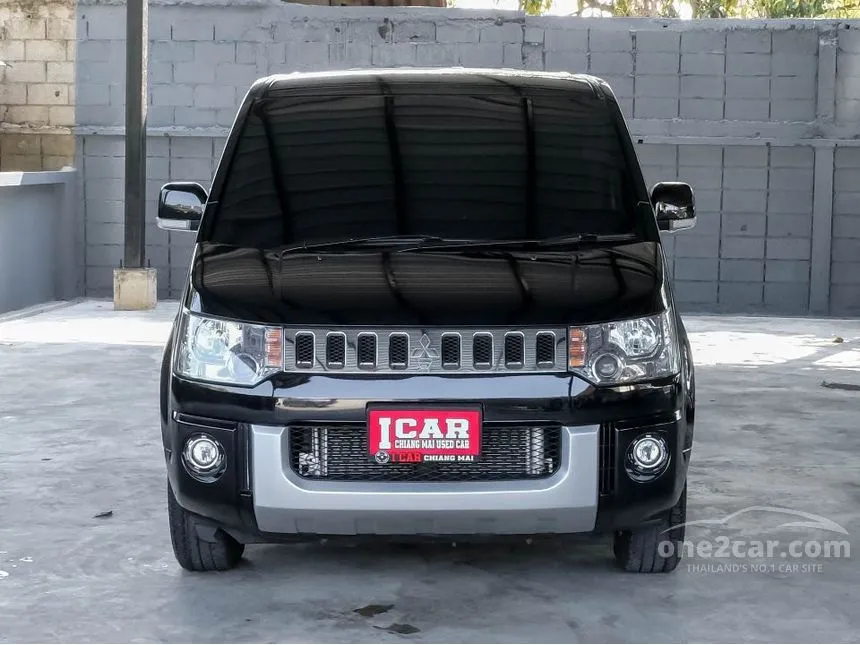 2015 Mitsubishi Delica Space Wagon Wagon