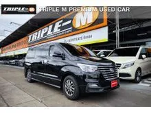 2018 Hyundai H-1 2.5 (ปี 18-24) Deluxe Van