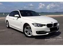 2013 BMW 320i 2.0 F30 (ปี 11-16) Sedan AT