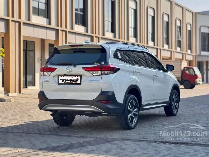 2018 Daihatsu Terios R SUV