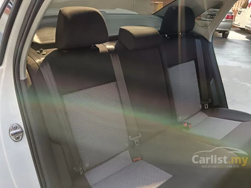 2016 Volkswagen Vento Comfort Sedan