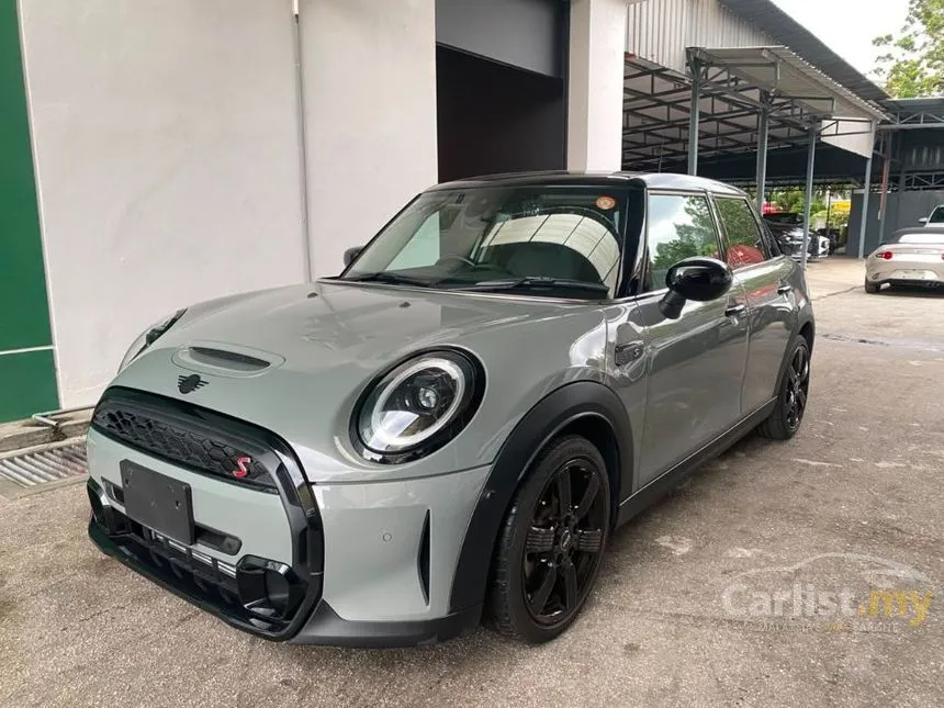 2022 MINI Cooper S 5 Door Hatchback