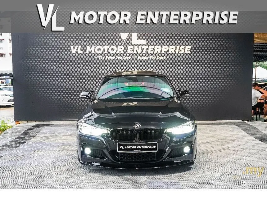 2019 BMW 330e M Sport Sedan