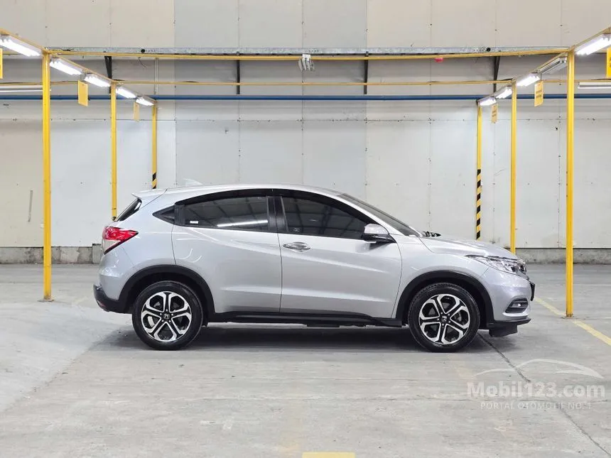 2021 Honda HR-V E SUV