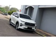 2023 Toyota Kijang Innova Zenix 2.0 Q HV TSS Modellista (Premium Color) MPV [LOW KM 5RB]