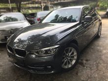 2016 Local BMW 320i LCi Sport EDT 56K Mil Under Warranty