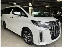 2021 Toyota Alphard 2.5 SC - GRADE 5A / 5,xxx KM / SUNROOF / 5 YEARS WARRANTY