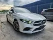 Recon 13K KM M.Benz A180 1.3 Sedan AMG