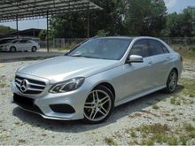 2015 Mercedes-Benz E300 2.1 BlueTEC Sedan Hybrid Keyless PushStart Panoramic Powerboot NAVI 360Camera AMG Facelift LikeNEW