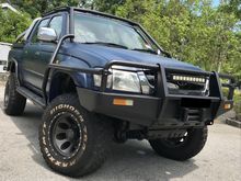 2003 Toyota Hilux 2.5 SR Turbo Pickup Truck Tip Top Condition