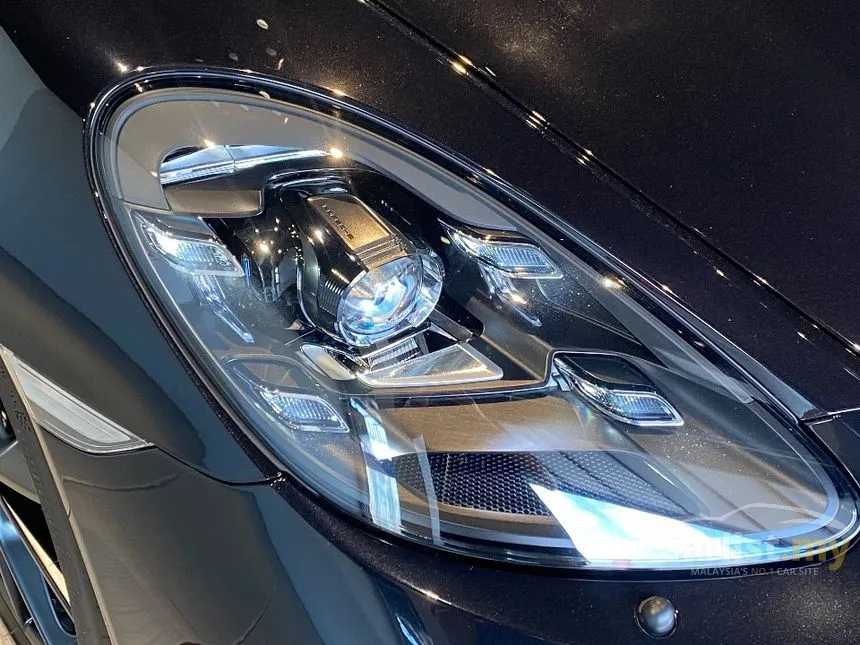 2022 Porsche 718 Cayman Coupe