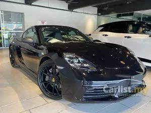 2022 Porsche 718 2.0 Cayman Coupe