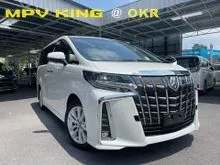2022 Toyota Alphard 2.5 S MPV / 8 SEATER / BLACK INTERIOR / 2 POWER DOOR / ROOF MONITOR / LKA / 2 LED / UNREG