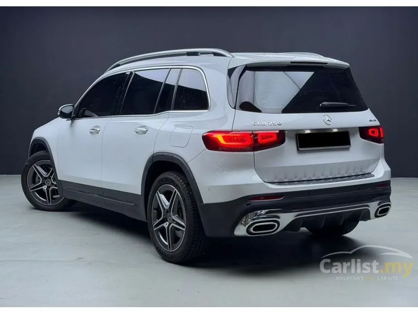 2020 Mercedes-Benz GLB250 4MATIC AMG Line SUV