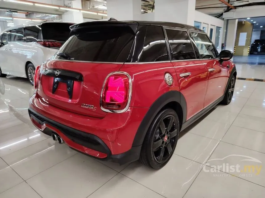 2022 MINI Cooper S 5 Door Hatchback