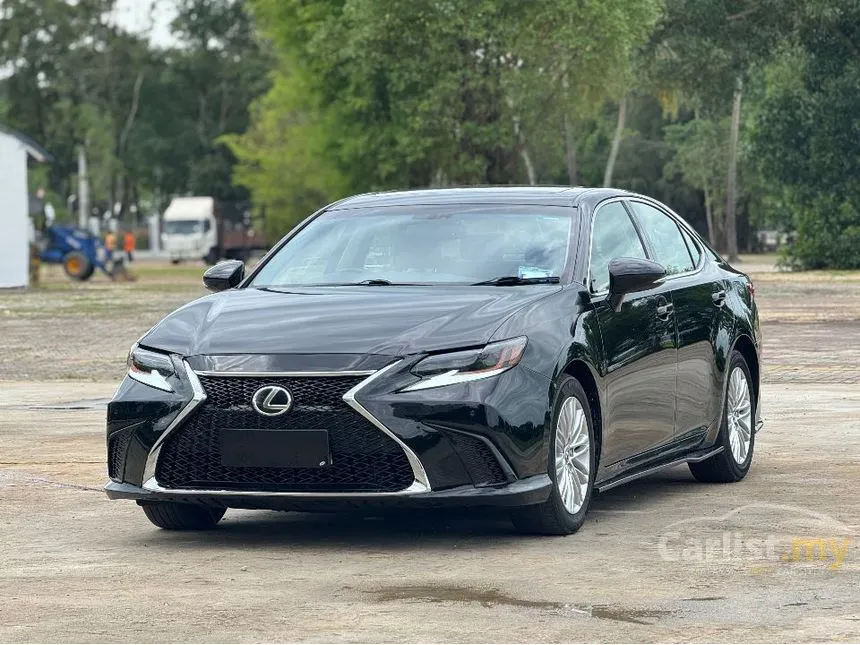 2014 Lexus ES 250 Luxury Sedan