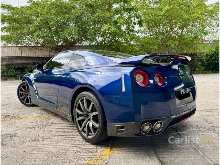 2014 Nissan GT-R Premium Edition Coupe