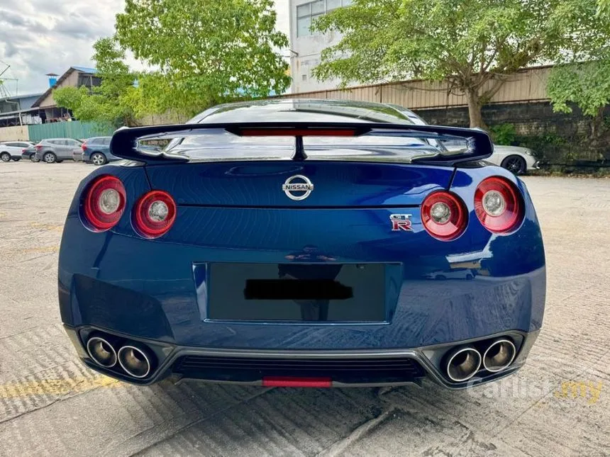 2014 Nissan GT-R Premium Edition Coupe