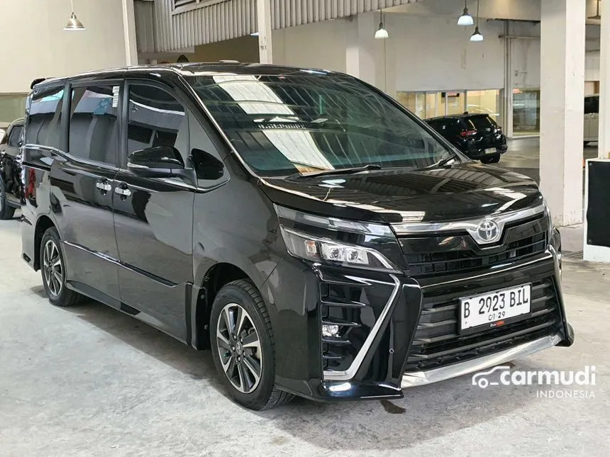 2019 Toyota Voxy MPV