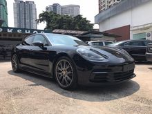 2018 Porsche Panamera 3.0 Hatchback