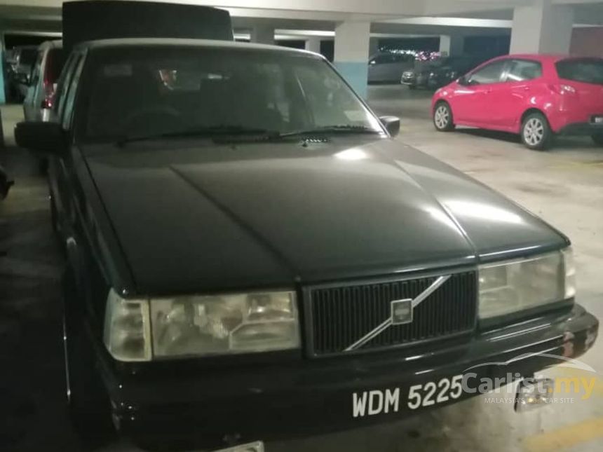 1994 Volvo 940 GL Wagon