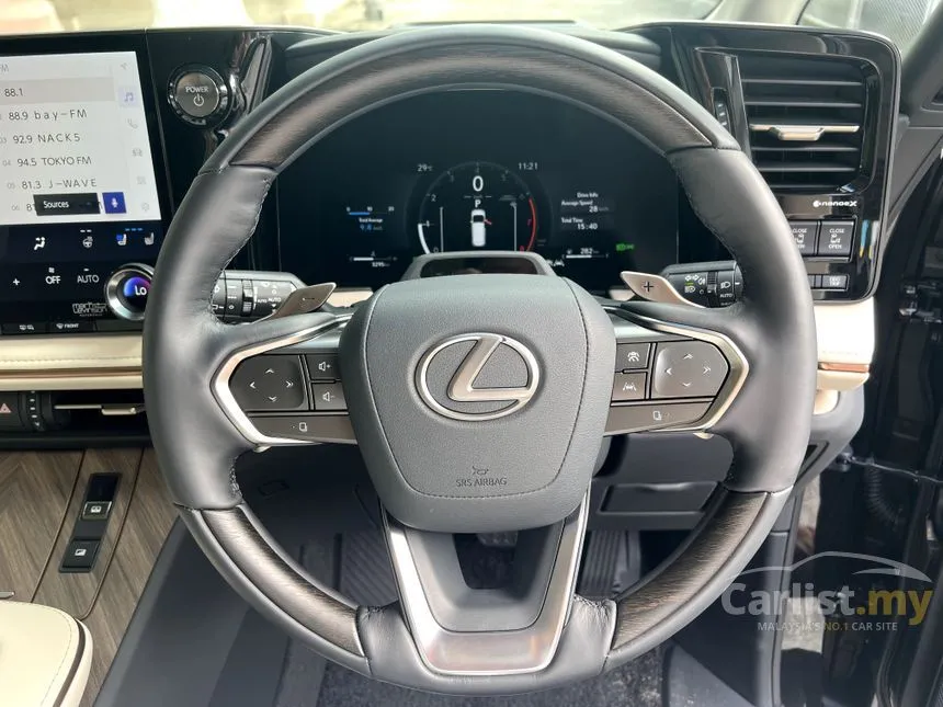 2025 Lexus LM 500h 4 Seater MPV
