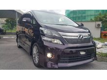 2013 Toyota Vellfire 2.4 Z Golden Eyes MPV