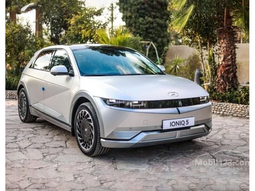 2026 Hyundai IONIQ 5 Signature Long Range SUV