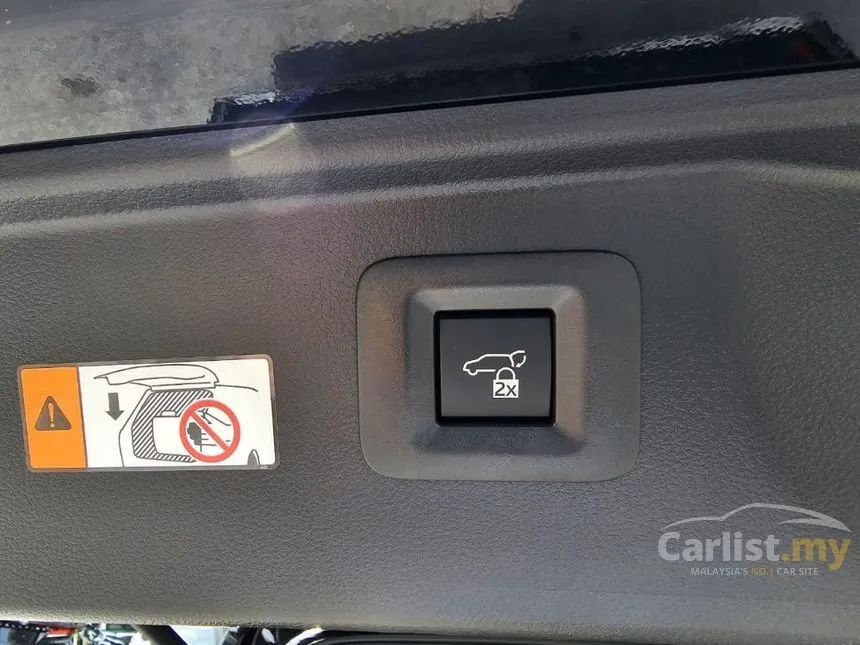 2025 Toyota Vellfire Z Premier MPV