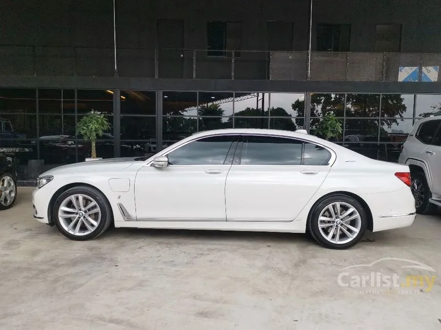 2018 BMW 740Le xDrive Sedan