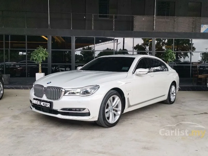 2018 BMW 740Le xDrive Sedan