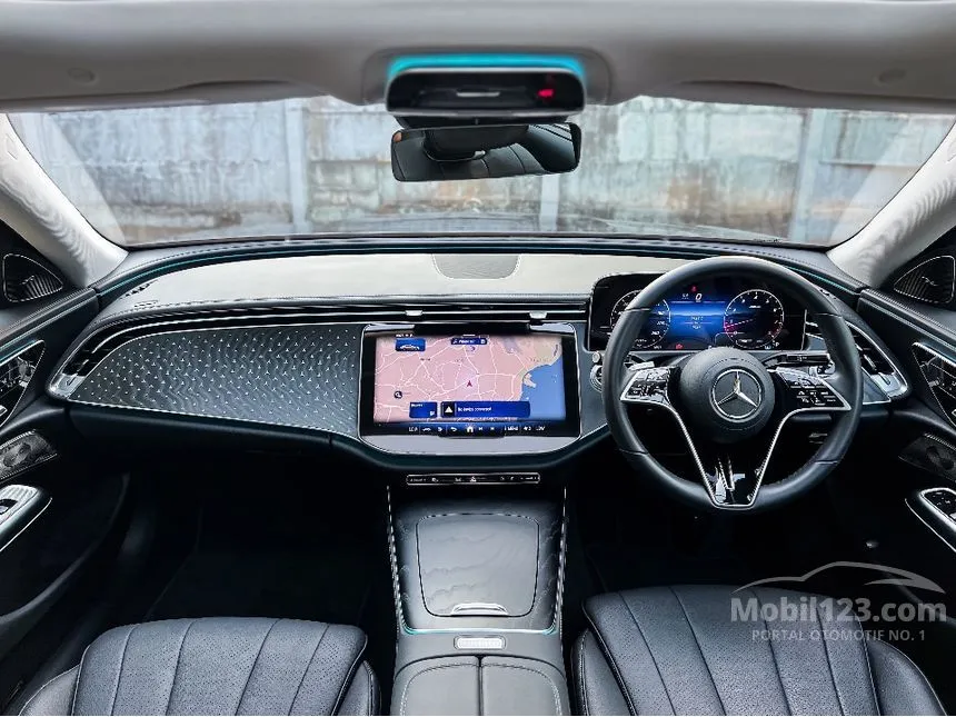 2024 Mercedes-Benz E200 Exclusive Line Sedan
