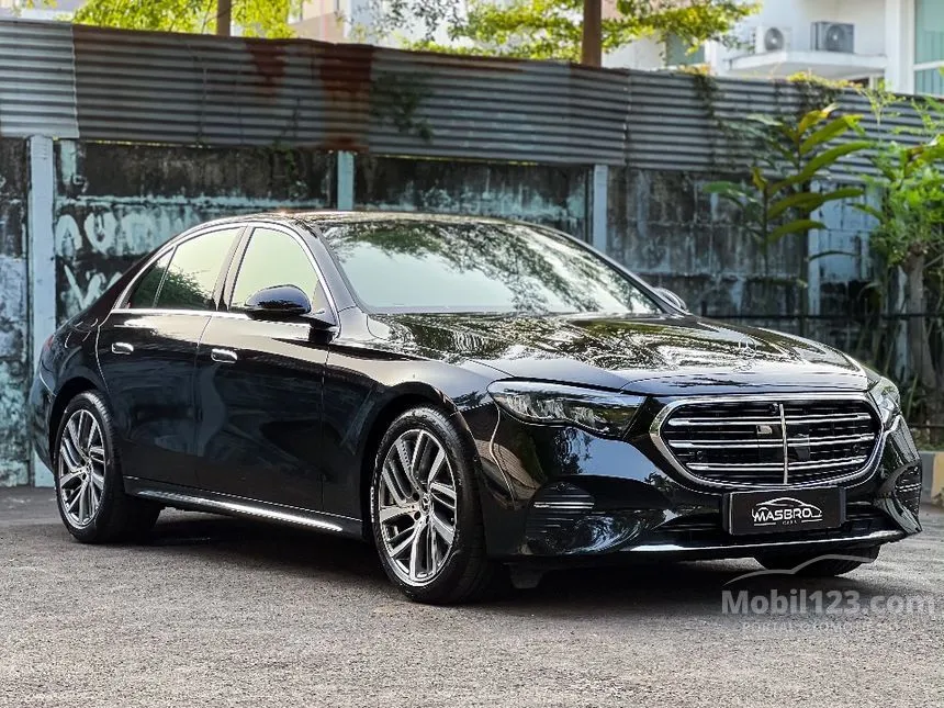 2024 Mercedes-Benz E200 Exclusive Line Sedan