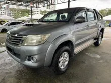 2014 Toyota Hilux 2.5 G VNT Dual Cab Pickup 1 Owner
