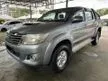 2014 Toyota Hilux 2.5 G VNT Dual Cab Pickup 1 Owner