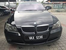 2007 BMW 325i 2.5 Sedan MEMORY LEATHER SEATS, SMOOTH GEAR BOX & ENGINE