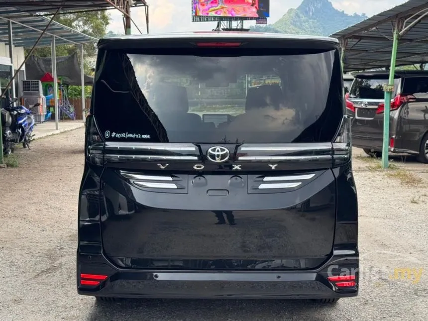 2022 Toyota Voxy S-Z MPV