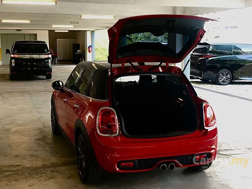 2020 MINI Cooper S 5 Door Hatchback