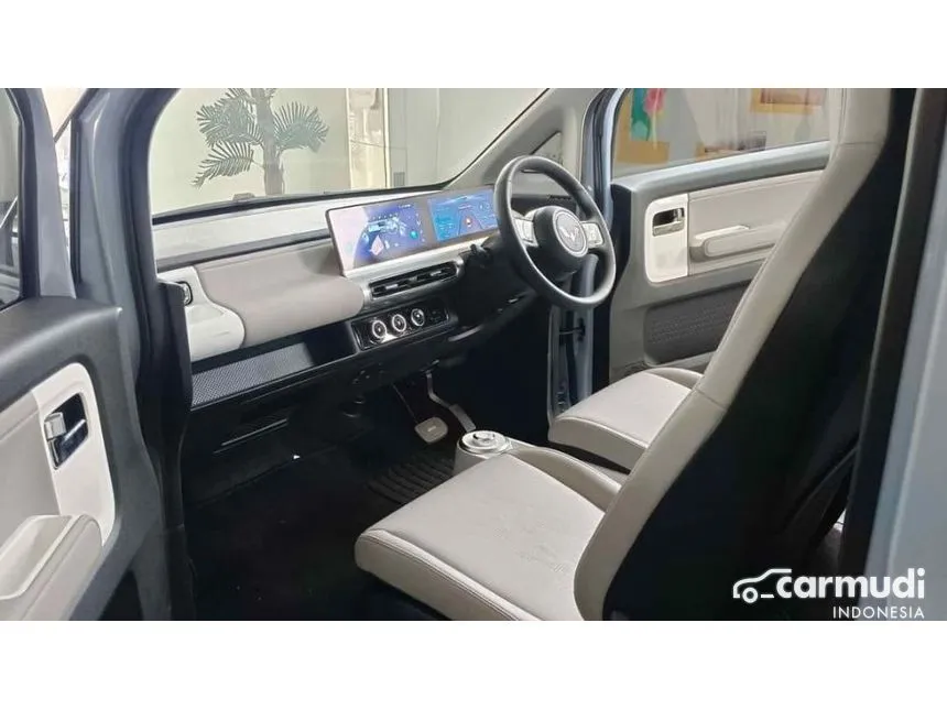 2024 Wuling EV Air ev Charging Pile Long Range Hatchback