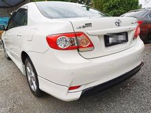 2011 Toyota Corolla Altis 1.8 E Sedan AUTO 1 OWNER 1 YEAR WARRANTY FULOAN 1.6 2.0