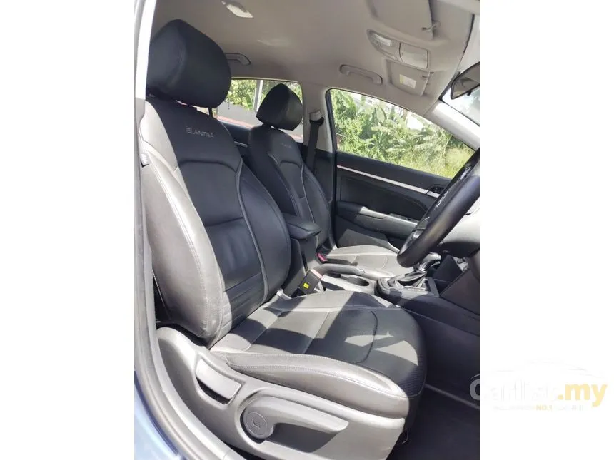 2019 Hyundai Elantra Executive Sedan