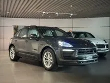 2025 Porsche Macan 2.0 SUV Grey on Grey Full Specs