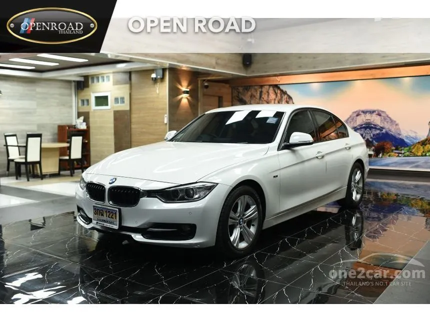 2013 BMW 320d Sport Sedan