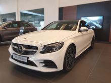 Mercedes-Benz C300 AMG Line 2.0 twin-scroll turbocharged