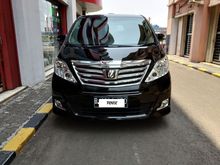 Toyota Alphard 2.4 G ATPM Pilot seat 2013 hitam