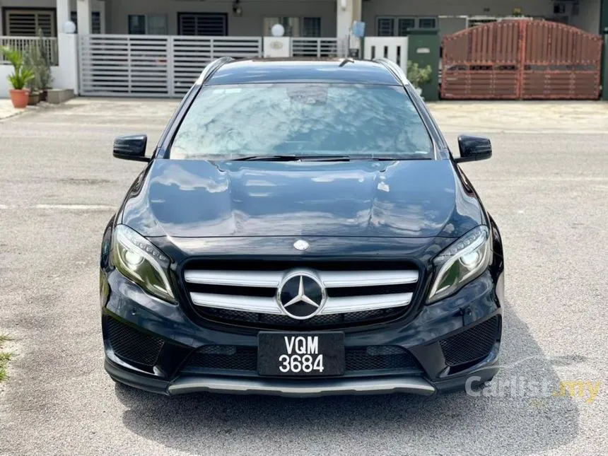 2015 Mercedes-Benz GLA180 SUV